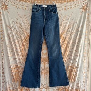 Abercrombie Ultra High Rise Flare size 26 Long 2L
